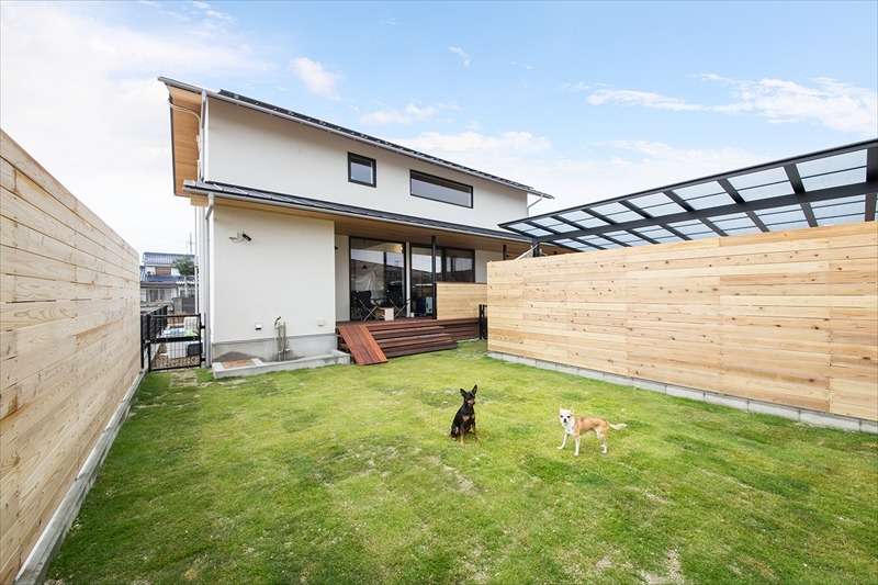 ペットと悠々自適の住宅